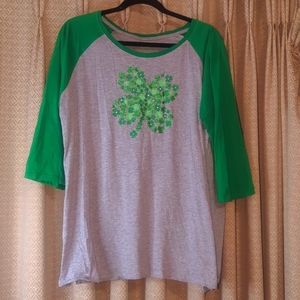 Women's Size 1X 3/4 Length Sleeve St. Patrick's Day Green and Gray Tee
